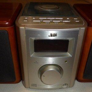 JVC FS-7000 ULTRA COMPACT COMPONENT SYSTEM CD PLAYER w/WOOD SPEAKERS SP-UX7000